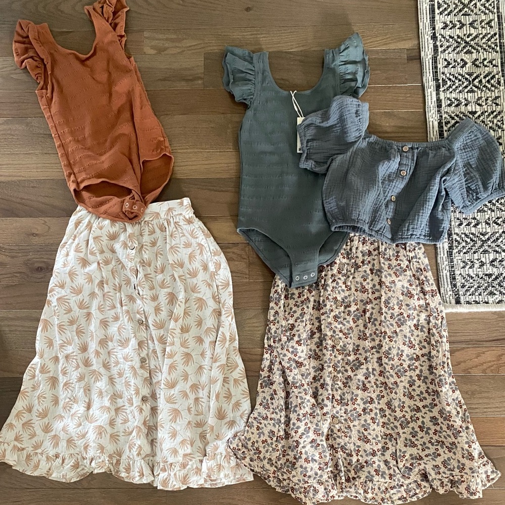 Rylee and Cru 6/7 lot